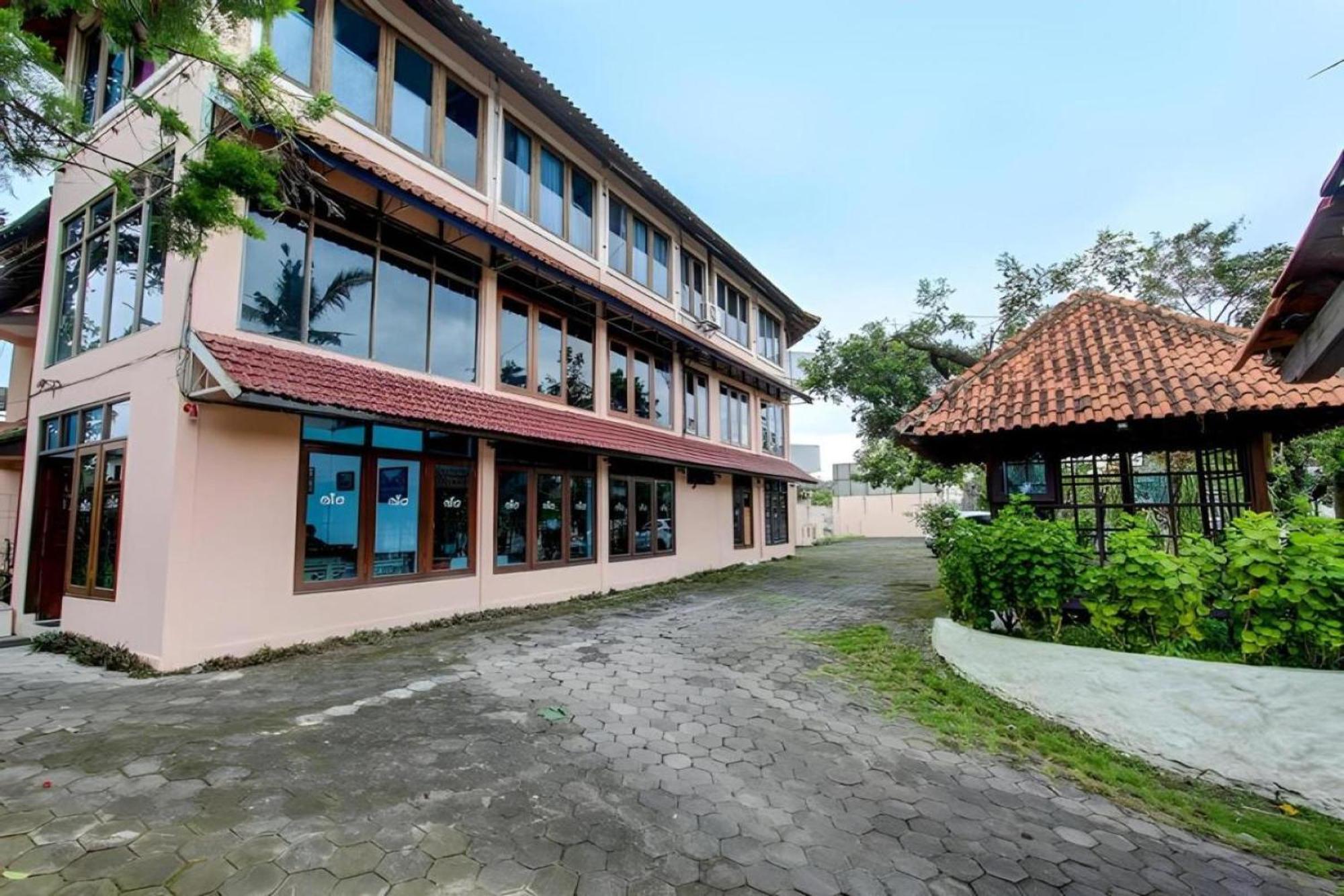 Belvilla Y Resort Near Central Ubud Exteriör bild